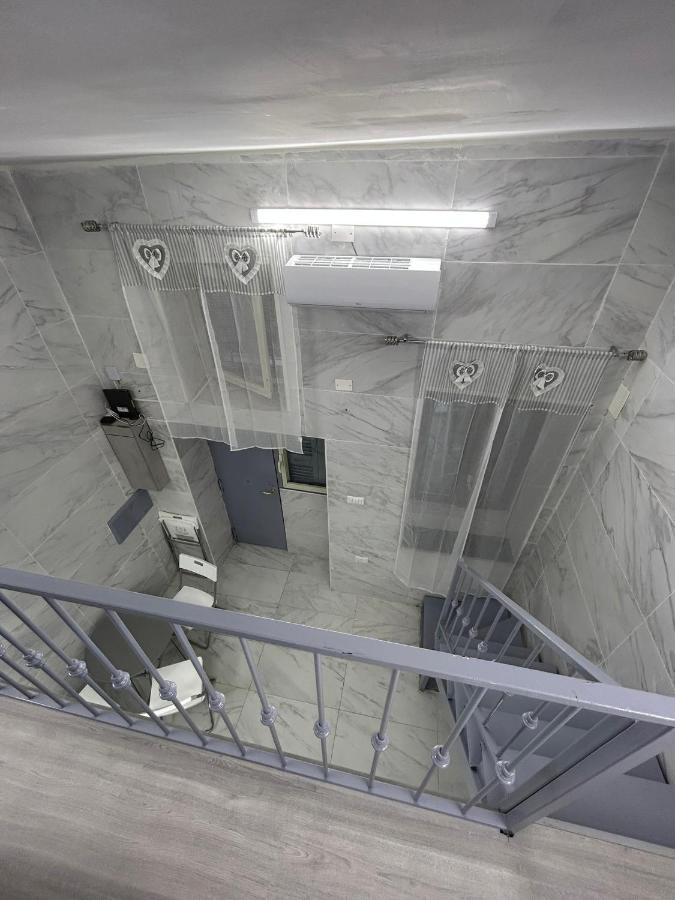 Mini House Vicoletto Pontenuovo 41 Appartement Napels Buitenkant foto